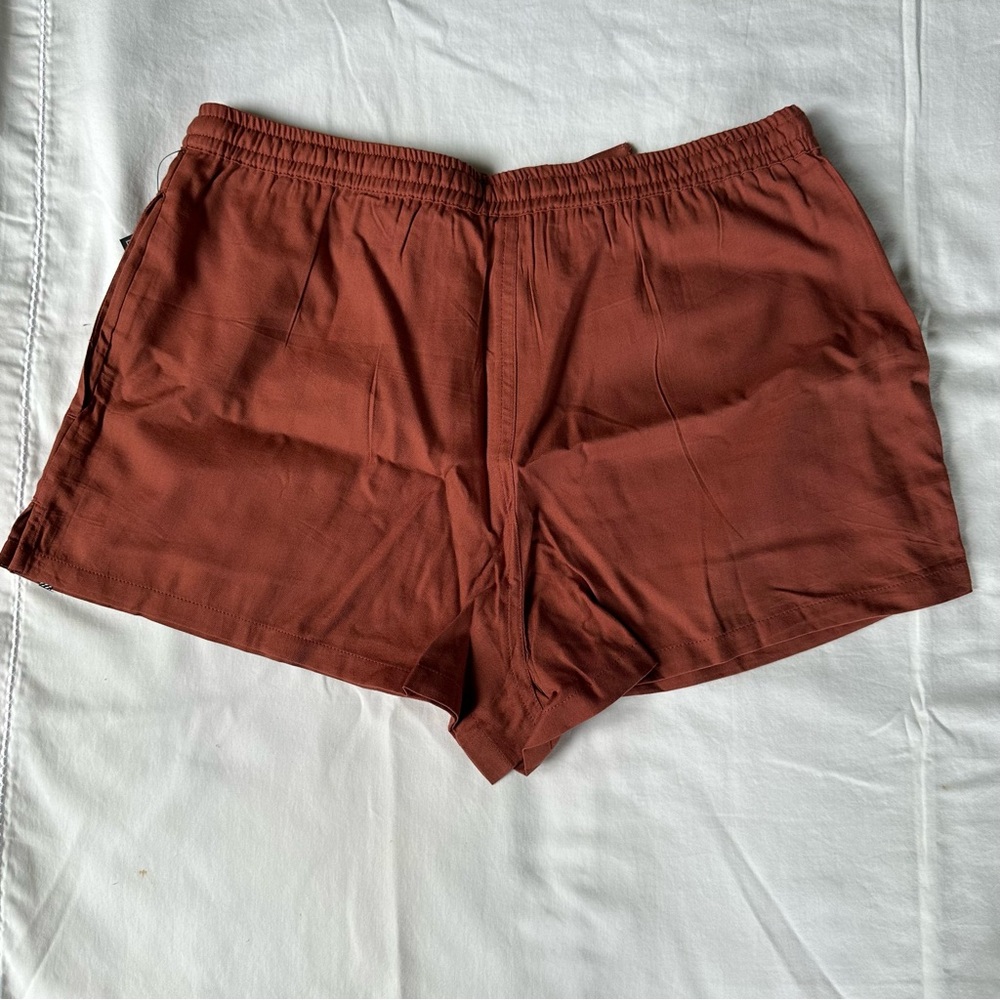 Volcom Women's Rust Shorts - Picture 2 of 2